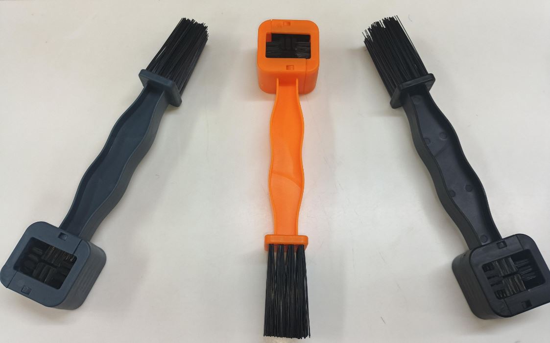 AS - CHAIN CLEANING BRUSH - MOTOR CYC ACC.