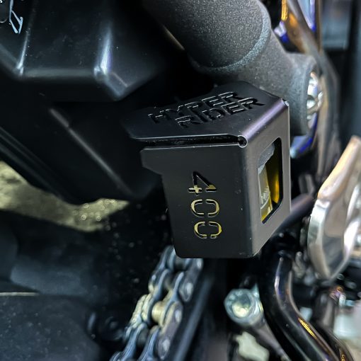HR-TRIUMPH 400 REAR FLUID RESERVOIR COVER-MOTOR CYC ACC