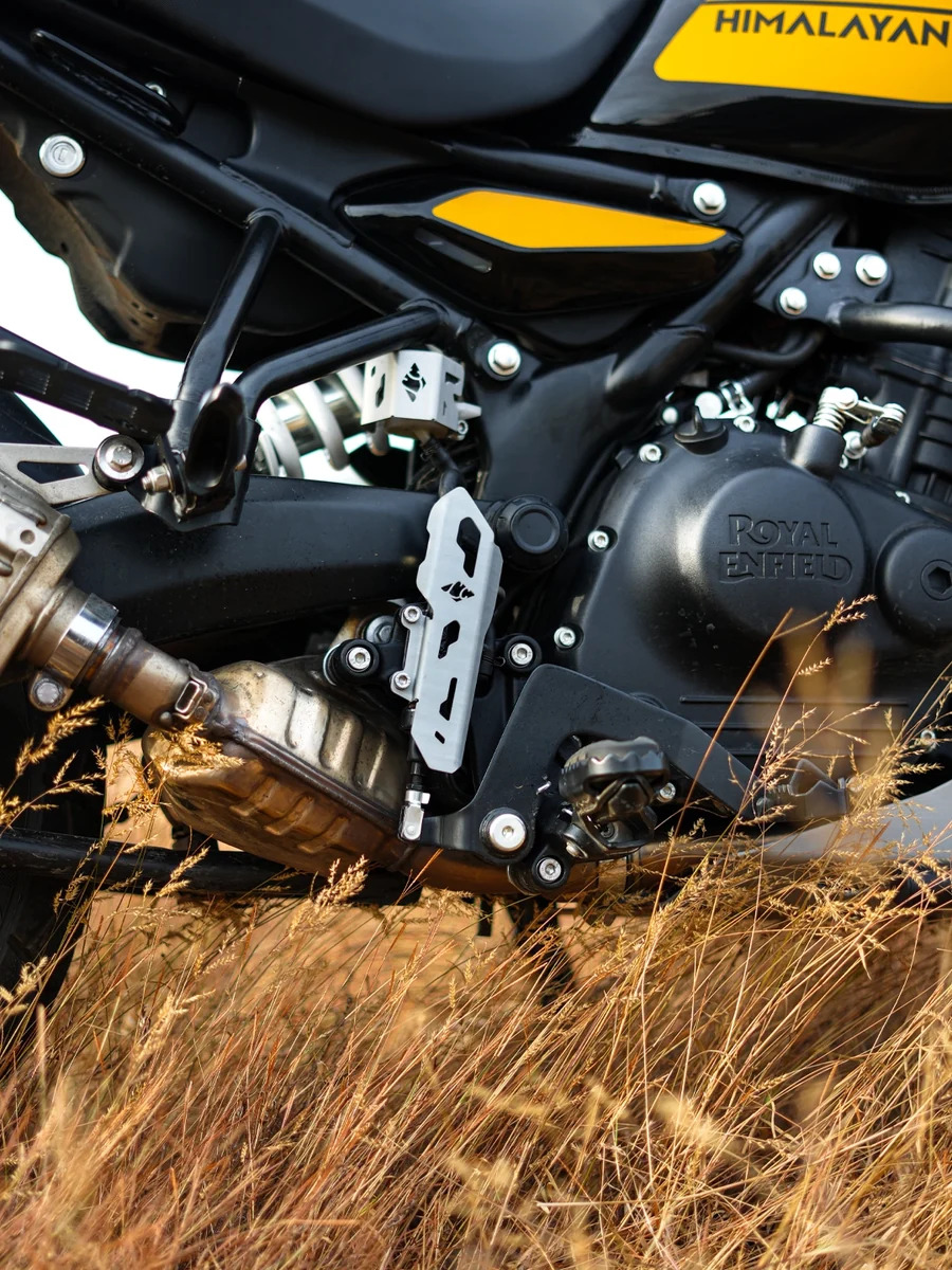 LCB-HIM MASTER CYLINDER GUARD-MOTOR CYC ACC-BLK
