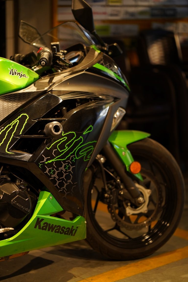 HR-NINJA 300 FRAME SLIDER-MOTOR CYC ACC